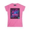 Camiseta para mujer, nostalgia de los 80s, perfecta para añadir un toque de color a tu armario.