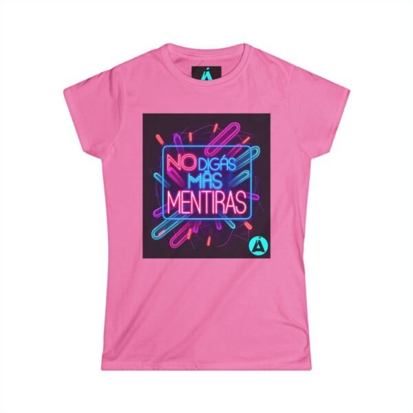 Camiseta para mujer, nostalgia de los 80s, perfecta para añadir un toque de color a tu armario.