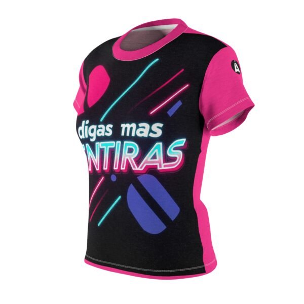 Camiseta con gráfico neón para mujeres atrevidas, perfecta para destacar o como un conjunto informal.