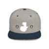Gorra snapback con mapa de GUATE, perfecta como accesorio de moda para días de verano y salidas informales.