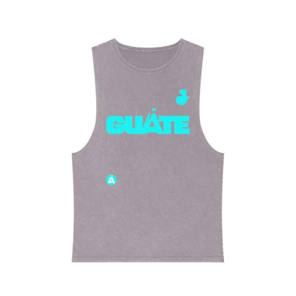 Camiseta unisex de GUATE con lavado a la piedra irradia, estilo relajado y natural, ideal para salidas informales.