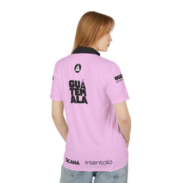 Polo unisex vibrante y moderno, perfecto para salidas de verano, viajes y celebraciones.