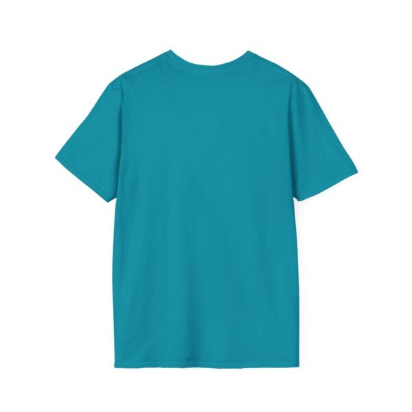 Celebra tu herencia guatemalteca con esta camiseta unisex con orgullo, perfecta para pasear.