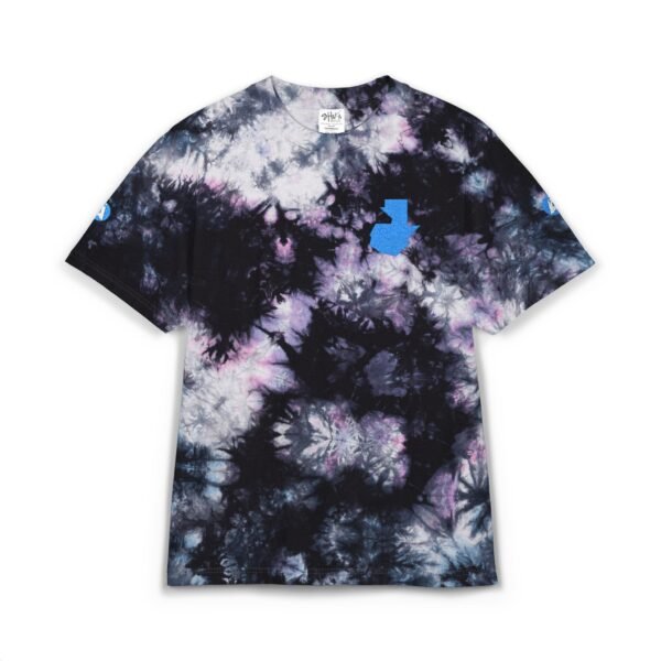 Comodidad y estilo con esta camiseta de GUATE, ideal para amantes de cortes oversize que buscan un toque único.
