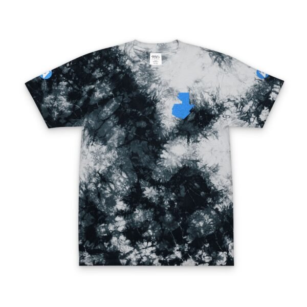 Comodidad y estilo con esta camiseta de GUATE, ideal para amantes de cortes oversize que buscan un toque único.
