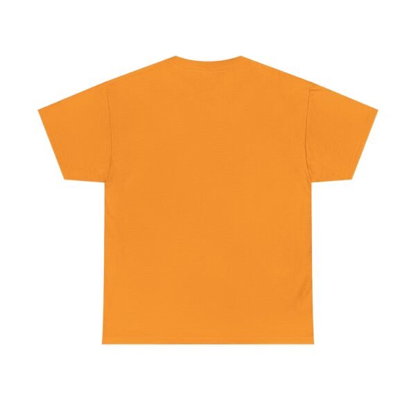 Celebra tu herencia guatemalteca con esta camiseta unisex con orgullo, perfecta para pasear.