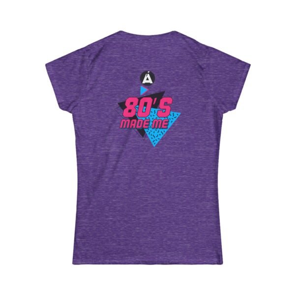 Camiseta para mujer, nostalgia de los 80s, perfecta para añadir un toque de color a tu armario.