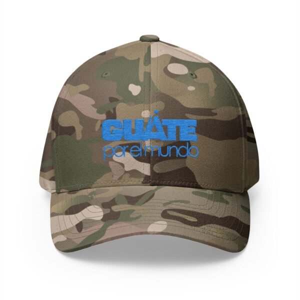 Elegante gorra bordada cerrada para cualquier ocasión. Perfecta como gorra deportiva.