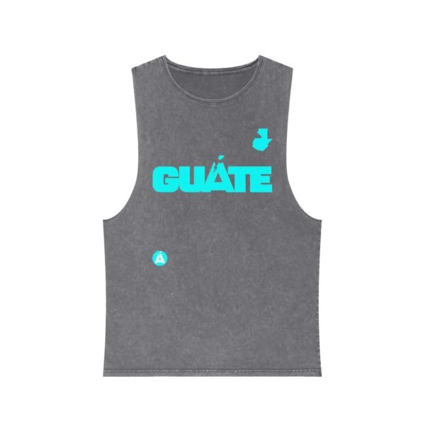 Camiseta unisex de GUATE con lavado a la piedra irradia, estilo relajado y natural, ideal para salidas informales.