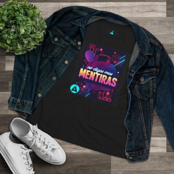 Camiseta de algodón inspirada en los 80s para mujer, imprescindible para darle un toque vintage a su armario.