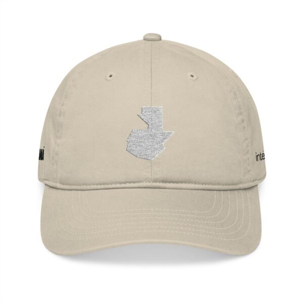 Gorra de béisbol orgánica bordada con el mapa de GUATE, un accesorio perfecto para quienes aman la ropa informal.