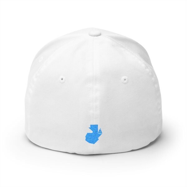 Elegante gorra bordada cerrada para cualquier ocasión.