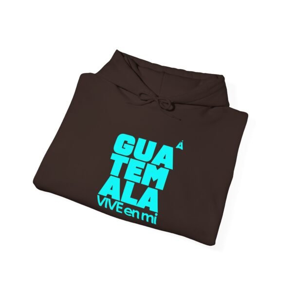 Mantente abrigado y con estilo con esta sudadera unisex Guatemala VIVE en Mí. Perfecta para mostrar tus raíces.