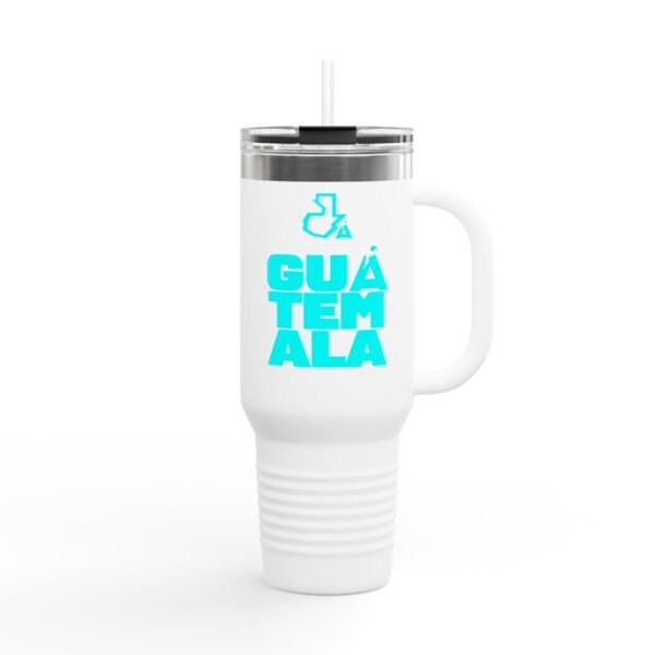 Elegante taza térmica de GUATE, ideal para quienes disfrutan de sus bebidas en movimiento.