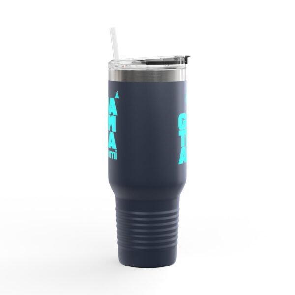 Elegante taza térmica de GUATE, ideal para quienes disfrutan de sus bebidas en movimiento.