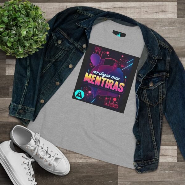 Camiseta de algodón inspirada en los 80s para mujer, imprescindible para darle un toque vintage a su armario.