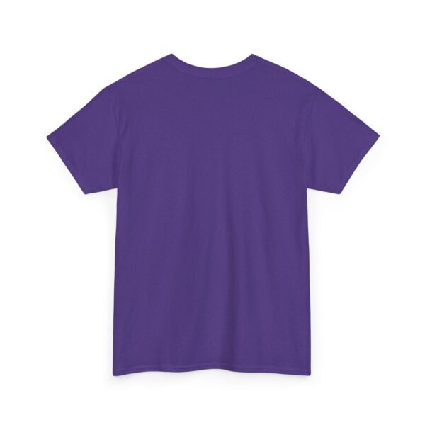 Celebra tu herencia guatemalteca con esta camiseta unisex con orgullo, perfecta para pasear.