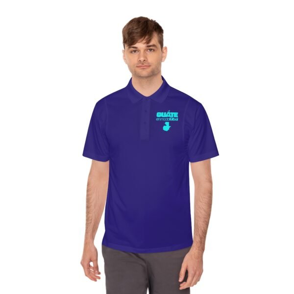 Elegante polo deportivo de GUATE para hombre, caual y deportiva ideal para viajar y mantenerse fresco.