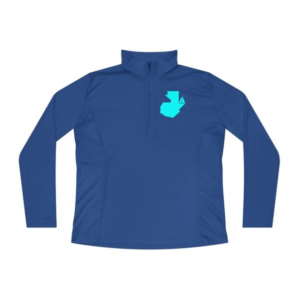Elegante jersey deportivo para aventuras al aire libre, perfecto para mujeres que buscan estilo y comodidad.