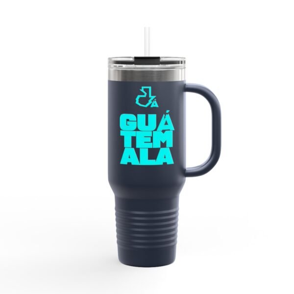 Elegante taza térmica de GUATE, ideal para quienes disfrutan de sus bebidas en movimiento.
