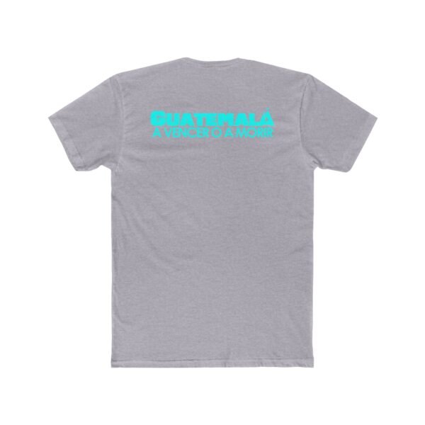 Celebra tu pasión por el fútbol guatemalteco con esta camiseta unisex, perfecta para mostrar tu herencia cultural.