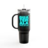 Elegante taza térmica de GUATE, ideal para quienes disfrutan de sus bebidas en movimiento.
