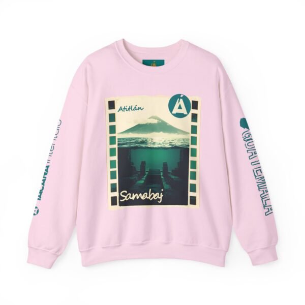 Sudadera unisex de cuello redondo de inspiración vintage de Samabaj, una prenda acogedora y moderna.