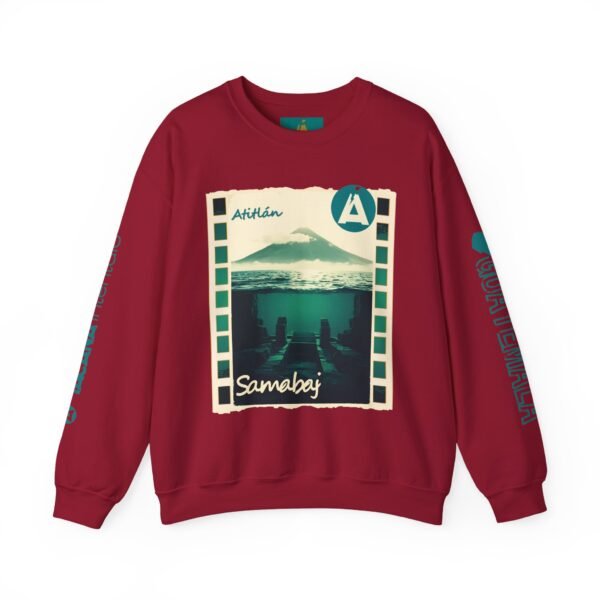 Sudadera unisex de cuello redondo de inspiración vintage de Samabaj, una prenda acogedora y moderna.