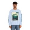 Sudadera unisex de cuello redondo de inspiración vintage de Samabaj, una prenda acogedora y moderna.
