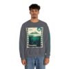 Sudadera unisex de cuello redondo de inspiración vintage de Samabaj, una prenda acogedora y moderna.