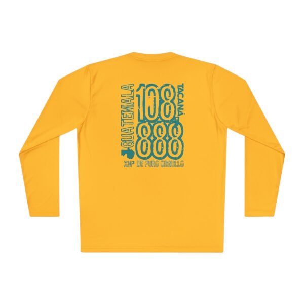 Camiseta unisex de manga larga con postal de ATITLÁN, perfecta para viajeros y amantes de actividades al aire libre.