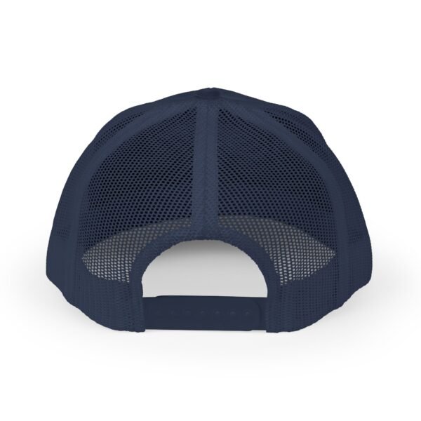 Demuestra tu amor por Guatemala con esta gorra snapback, perfecta para uso casual o aventuras al aire libre.