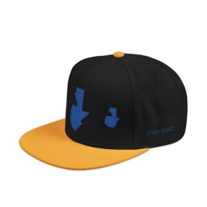 Gorra plana con visera ajustable y diseño de GUATE,  moderna para uso casual.