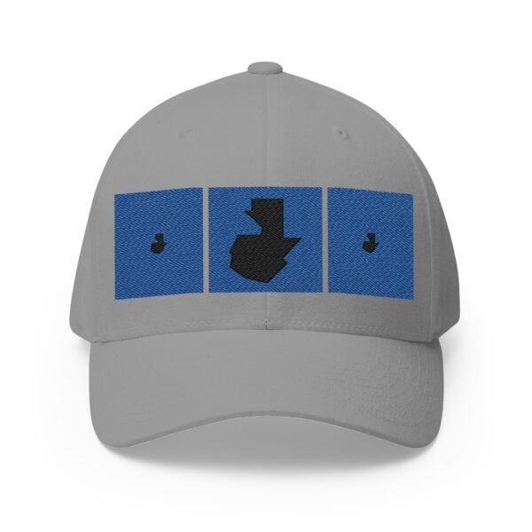Gorra de béisbol con mapa de GUATE, un accesorio de moda único que le da un toque moderno a cualquier look.