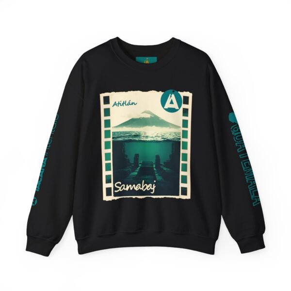 Sudadera unisex de cuello redondo de inspiración vintage de Samabaj, una prenda acogedora y moderna.