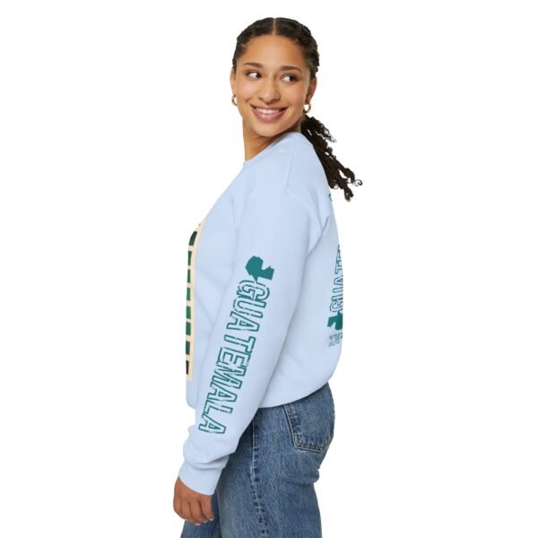 Sudadera unisex de cuello redondo de inspiración vintage de Samabaj, una prenda acogedora y moderna.