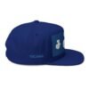 Gorra plana con visera ajustable y diseño de GUATE,  moderna para uso casual.