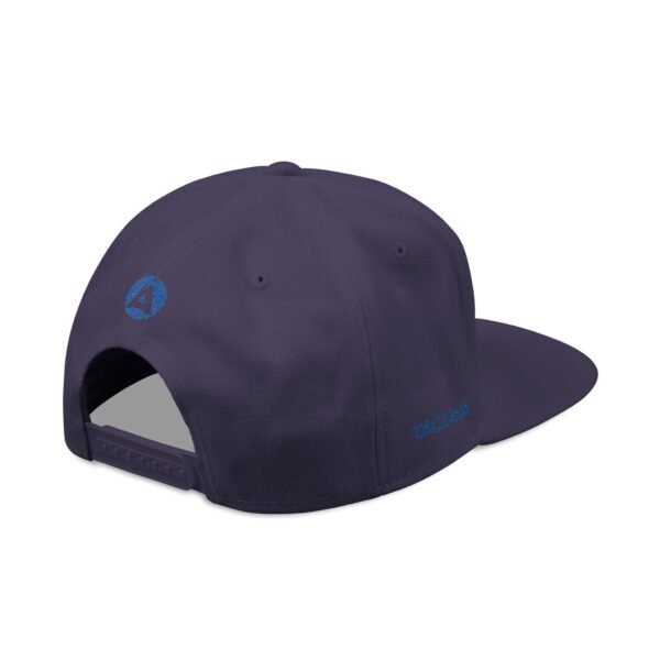 Gorra plana con visera ajustable y diseño de GUATE,  moderna para uso casual.