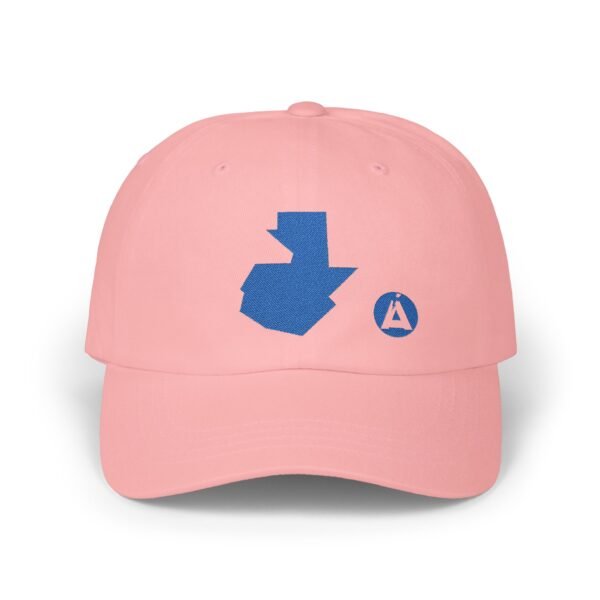 Gorra clasica con diseño del mapa de Guatemala, perfecta para quienes disfrutan de actividades al aire libre y viajes.
