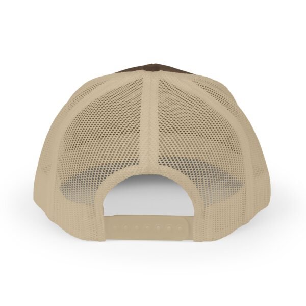 Demuestra tu amor por Guatemala con esta gorra snapback, perfecta para uso casual o aventuras al aire libre.