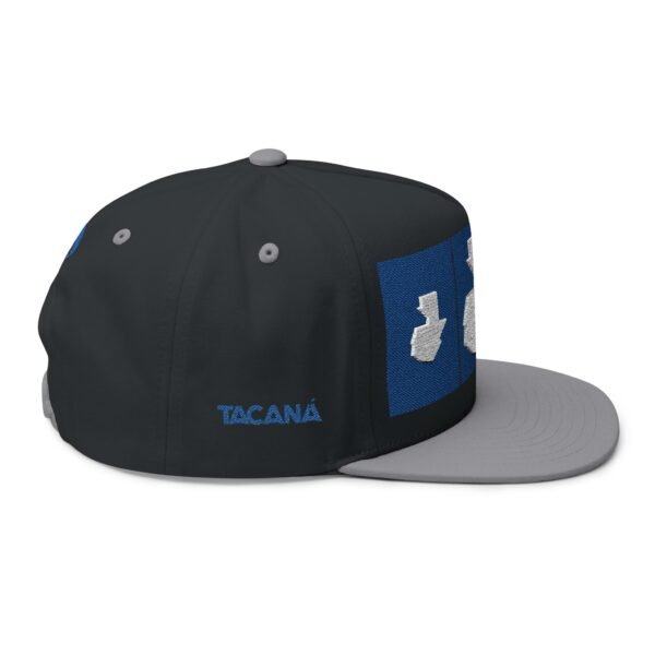 Gorra plana con visera ajustable y diseño de GUATE,  moderna para uso casual.
