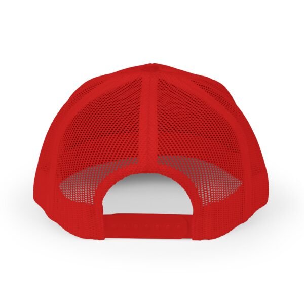 Demuestra tu amor por Guatemala con esta gorra snapback, perfecta para uso casual o aventuras al aire libre.