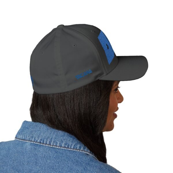 Gorra de béisbol con mapa de GUATE, un accesorio de moda único que le da un toque moderno a cualquier look.