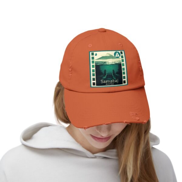 Gorra de inspiración vintage con diseño Samabaj, con un toque moderno y nostálgico a cualquier look.