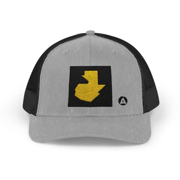 Gorra snapback con el mapa de Guatemala es la gorra casual perfecta para los amantes de los viajes y la aventura.