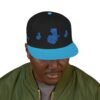 Gorra plana con visera ajustable y diseño de GUATE,  moderna para uso casual.