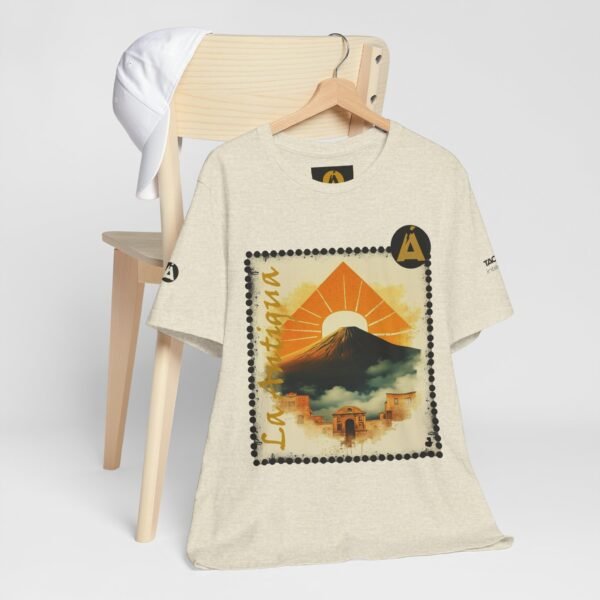 Camiseta unisex de Guatemala, perfecta para viajeros y aventureros e ideal para quienes aprecian la ropa informal.