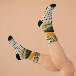 Calcetines inspirados en Guatemala, con un diseño colorido ideales para uso casual o como recuerdo de viaje.