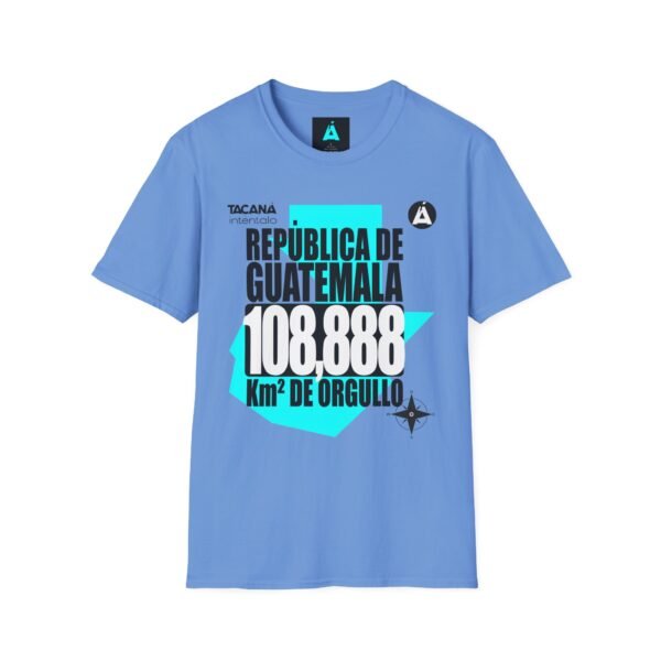 Celebra tu herencia guatemalteca con esta camiseta unisex, perfecta para pasear.