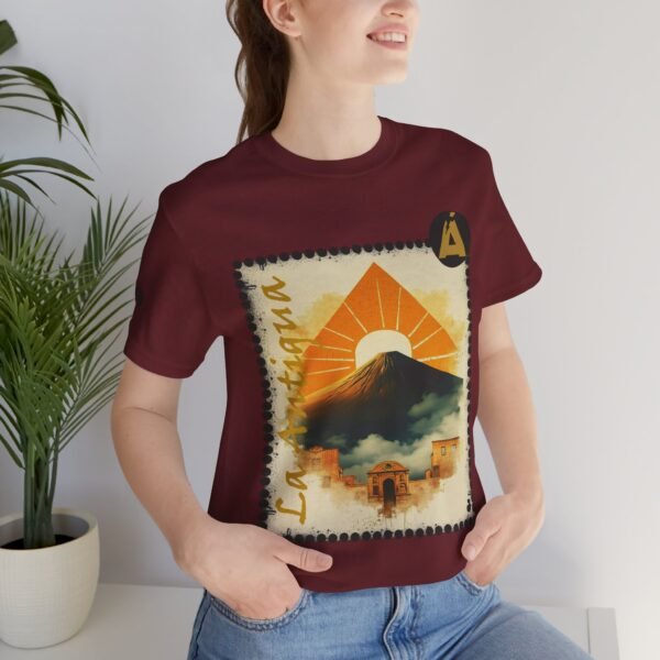 Camiseta unisex de Guatemala, perfecta para viajeros y aventureros e ideal para quienes aprecian la ropa informal.